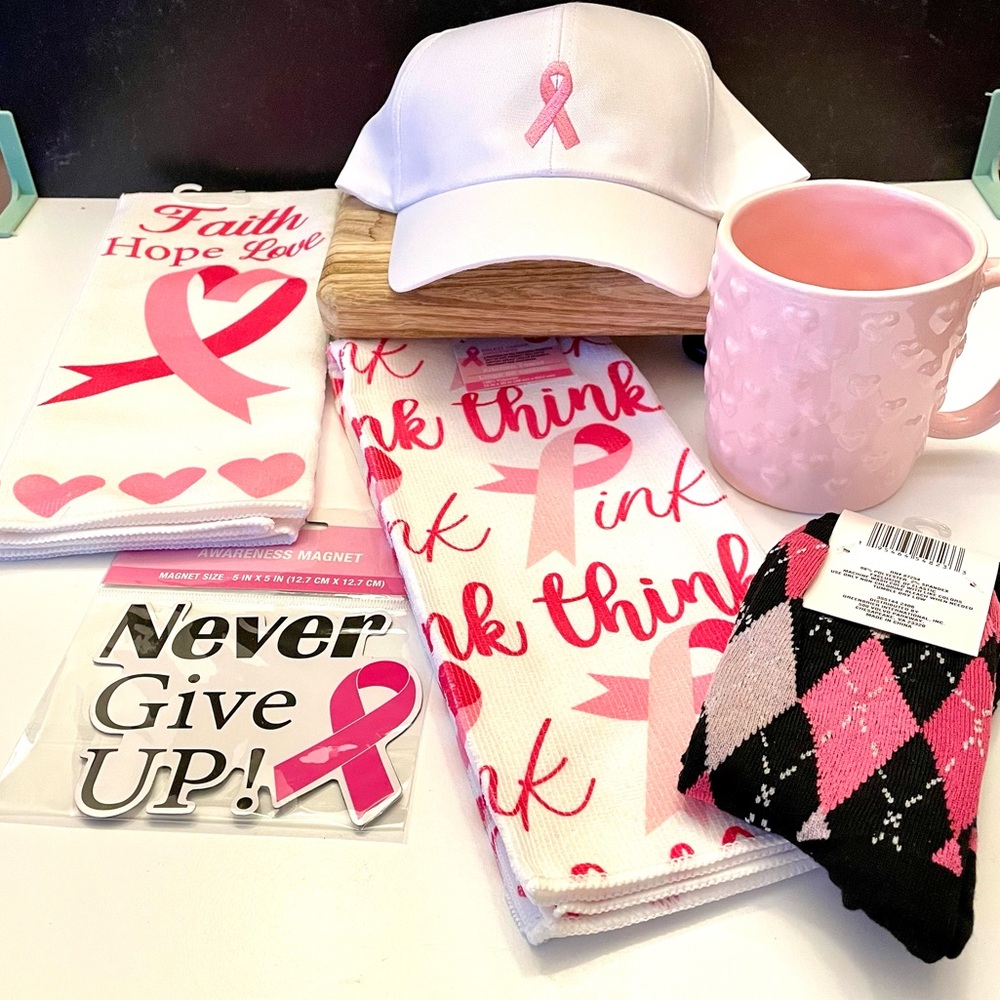 Items for Breast Cancer Awareness. 💓💓